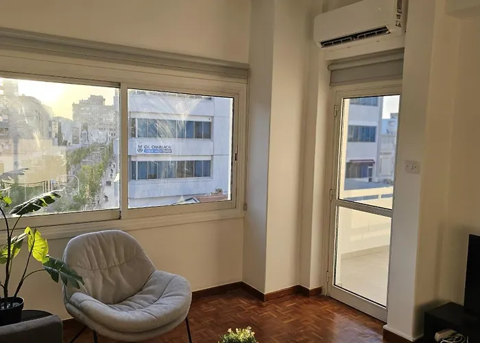 Life I アパート *